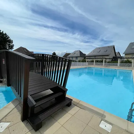 L'alouette Maison 4/5pers Piscine/mer Cabourg A Pied Casa de Férias