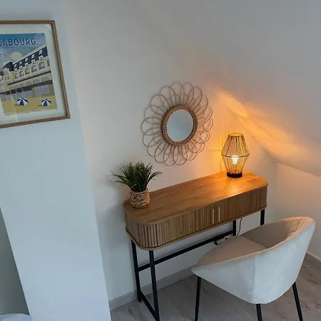 L'alouette Maison 4/5pers Piscine/mer Cabourg à Pied Casa vacanze *